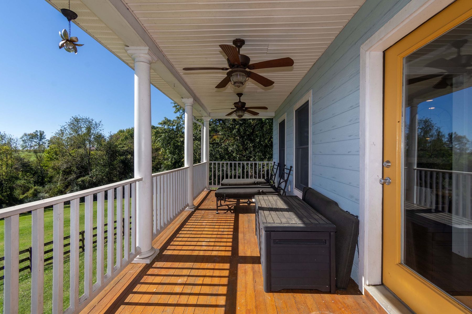 Porch loungers